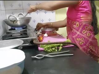Ghar Me Kam Karane Wali Maid Ko Malik Ne Choda: HD porn ea | xHamster