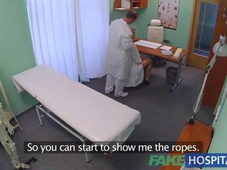 Fakehospital nowy pielęgniarka trwa podwójnie wytrysk