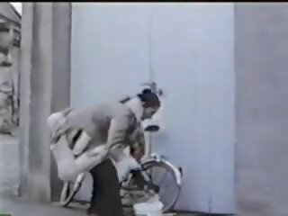 Orang peranchis percintaan 1974: orang peranchis mobile xxx video klip cf