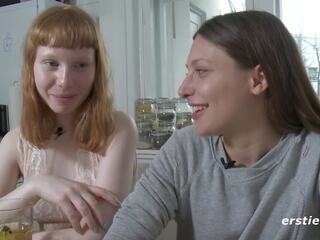 Ersties - marvellous lesbian rakan-rakan menikmati inviting menyeronokkan masa bersama-sama
