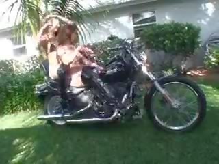 2 Girls Revving Motorcycle in Boots, Free sex clip ee