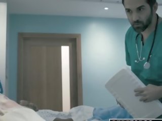 Pure Taboo Perv expert Gives Teen Patient Vagina Exam