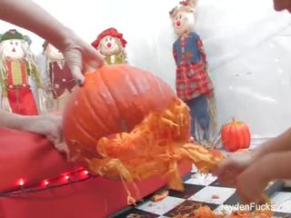 Pumpkins και λεσβιακό πορνό με jayden και kristina