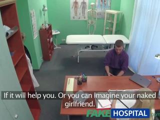 Fakehospital infermiere sucks kar për spermë mostër